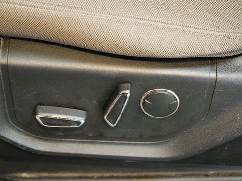 Used 2018 Ford F150 XLT w/ Equipment Group 302A Luxury image 17