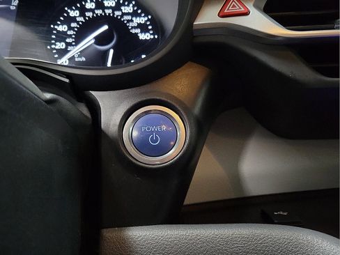 Used 2023 Toyota Sienna LE image 20