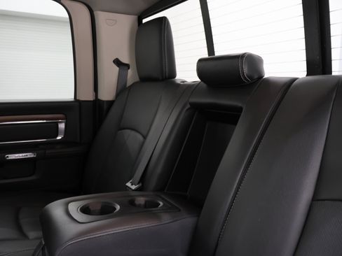 Used 2018 RAM 3500 Laramie image 37