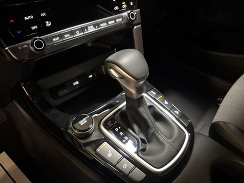 Certified 2024 Kia Seltos S AWD/4WD image 21