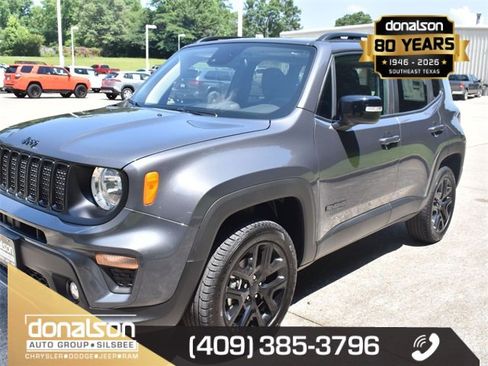 Used 2023 Jeep Renegade Altitude w/ Sun/Sound Group image 11