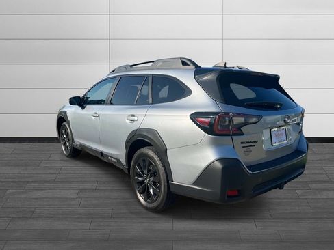 Used 2023 Subaru Outback Onyx Edition AWD/4WD image 5