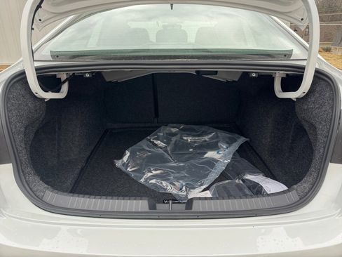 New 2026 Volkswagen Jetta SE image 15