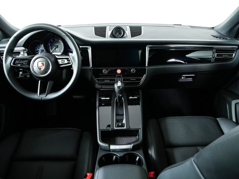 New 2026 Porsche Macan AWD/4WD image 22