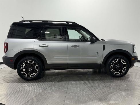 Used 2022 Ford Bronco Sport Outer Banks w/ Tech Package image 7