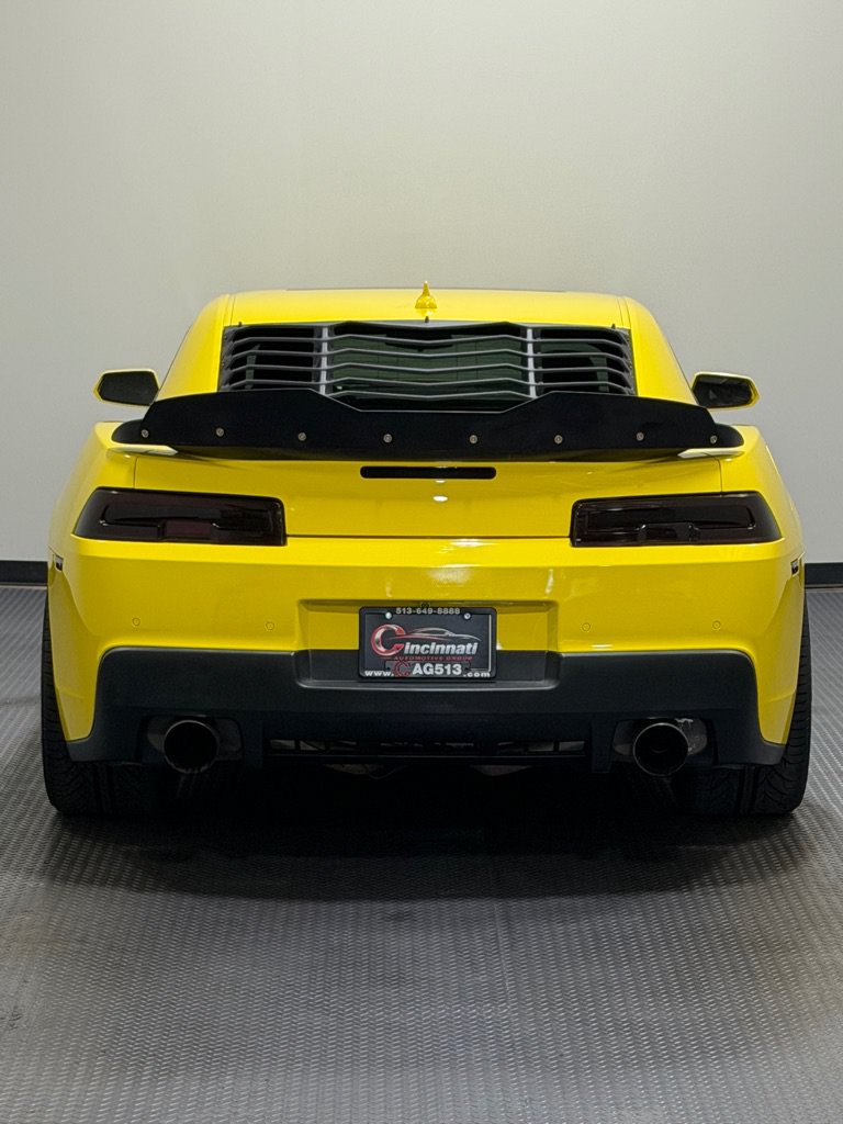 Used 2015 Chevrolet Camaro SS w/ RS Package RWD image 6