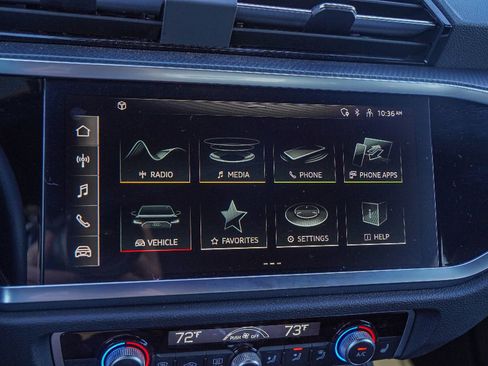 Certified 2025 Audi Q3 2.0T Premium w/ Convenience Package image 16