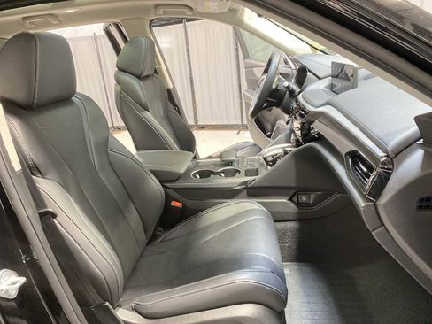 Certified 2023 Acura MDX w/Technology Package image 14