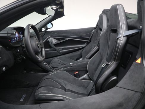 New 2026 McLaren 750S Spider image 22