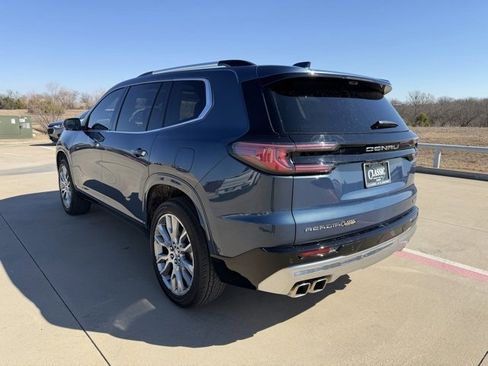 Used 2026 GMC Acadia Denali w/ Super Cruise Package image 5