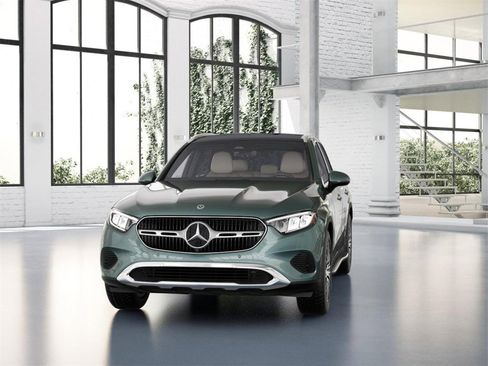 New 2026 Mercedes-Benz GLC 300 4MATIC image 42