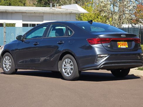 Used 2021 Kia Forte Sedan FWD image 6