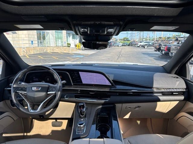 Used 2024 Cadillac Escalade ESV Premium Luxury w/ Performance Package AWD/4WD image 26