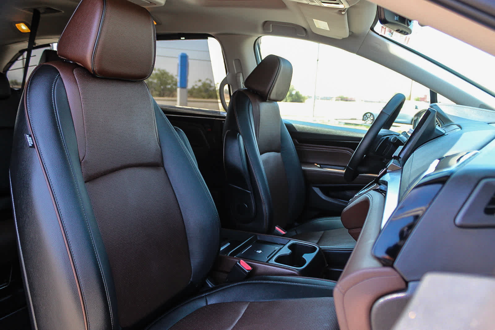 Certified 2026 Honda Odyssey Elite image 15