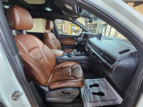 Used 2019 Audi Q7 3.0T Premium w/ Convenience Package image 10