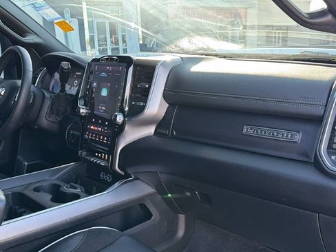 Used 2025 RAM 2500 Laramie w/ Sport Appearance Package AWD/4WD image 33