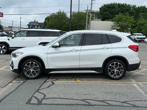 Used 2021 BMW X1 xDrive28i w/ Convenience Package AWD/4WD image 2
