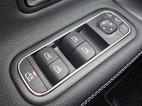 Certified 2025 Mercedes-Benz CLA 250 4MATIC image 26