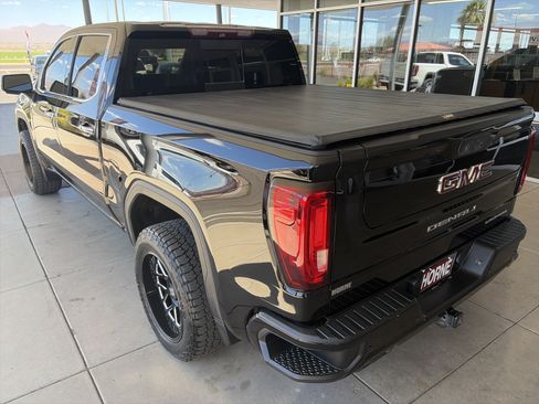 Used 2019 GMC Sierra 1500 Denali w/ Denali Ultimate Package AWD/4WD image 6