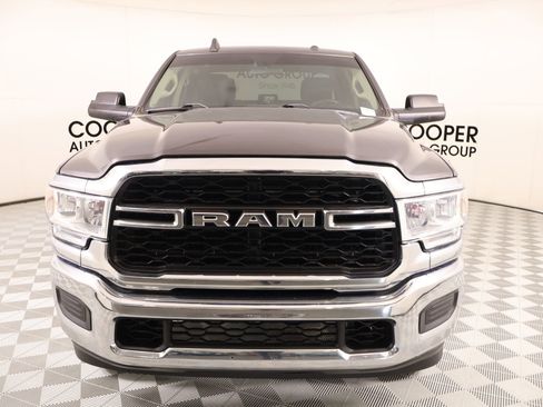 Used 2020 RAM 2500 Tradesman w/ Chrome Appearance Group AWD/4WD image 9