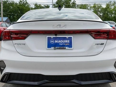 Used 2023 Kia Forte GT-Line w/ GT-Line Premium Package FWD image 7