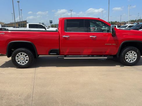 Used 2024 Chevrolet Silverado 2500 LTZ AWD/4WD image 8