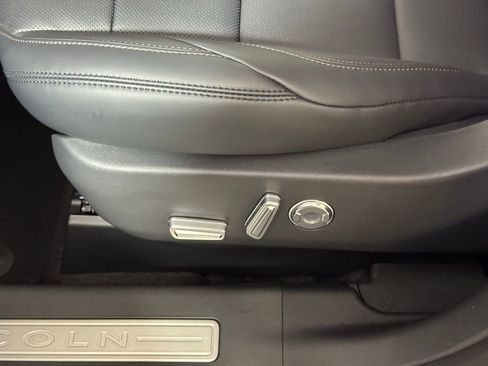 New 2026 Lincoln Nautilus Premier w/ Equipment Group 102A image 18