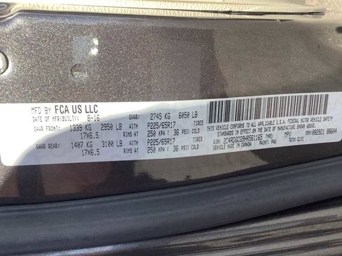Used 2017 Dodge Grand Caravan SXT FWD image 21