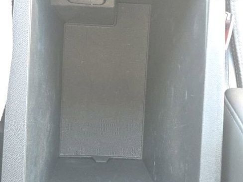 Used 2019 Chevrolet Equinox Premier image 30