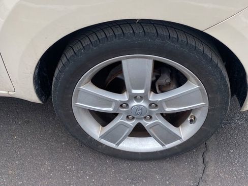 Used 2011 Kia Soul ! image 12