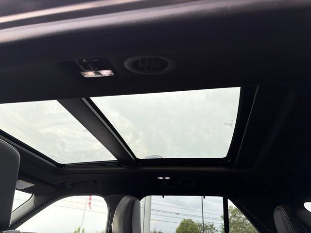 Used 2021 Ford Explorer ST w/ Equipment Group 401A AWD/4WD image 28