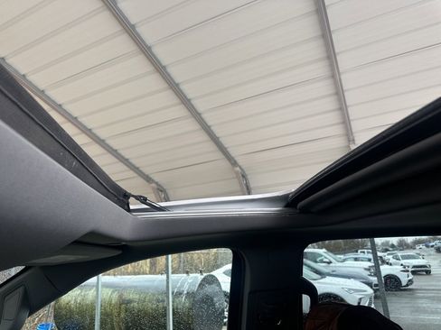 Used 2025 Chevrolet Silverado 1500 LTZ w/ LTZ Premium Package image 14