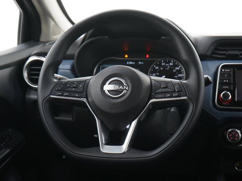 Used 2025 Nissan Versa SV FWD image 14