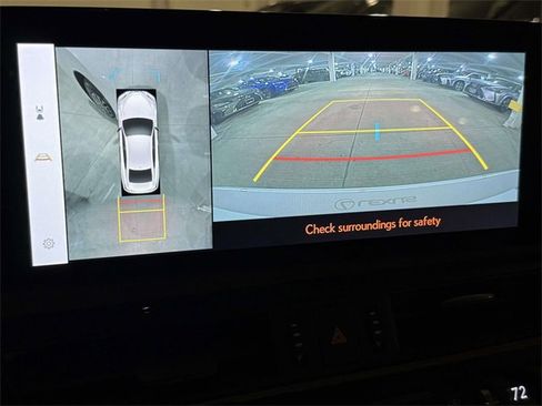 Used 2025 Lexus ES 350 Luxury w/ Technology Package image 7