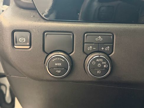 Used 2026 Chevrolet Silverado 1500 RST RWD image 24
