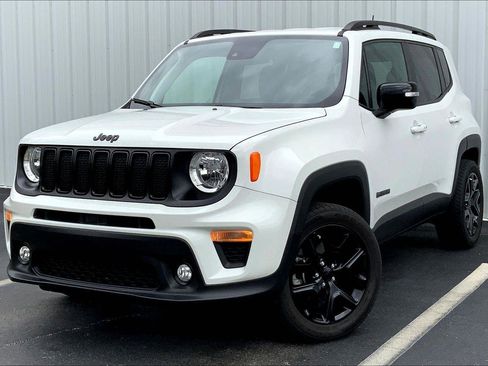 Used 2023 Jeep Renegade Altitude image 1