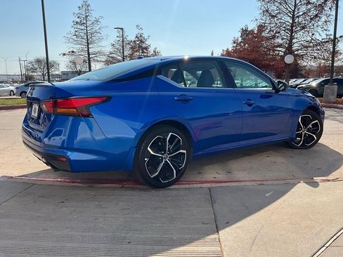 Used 2025 Nissan Altima 2.5 SR image 6