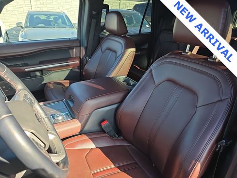Used 2024 Ford Expedition Max Limited image 7