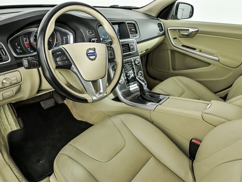 Used 2015 Volvo S60 T5 Premier w/ Convenience Package FWD image 14