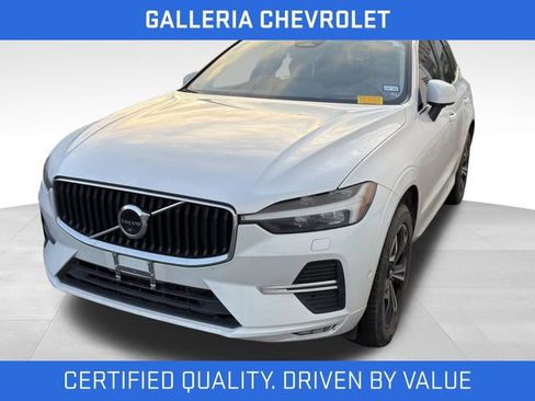 Used 2022 Volvo XC60 B5 Momentum w/ Advanced Package AWD/4WD image 1