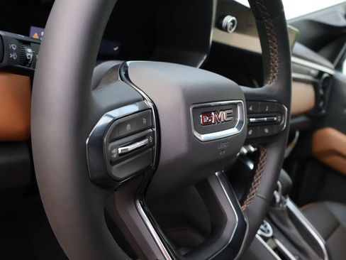 New 2026 GMC Canyon AT4 w/ Technology Plus Package AWD/4WD image 25