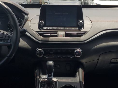 Used 2019 Nissan Altima 2.5 SR w/ SR Premium Package FWD image 22