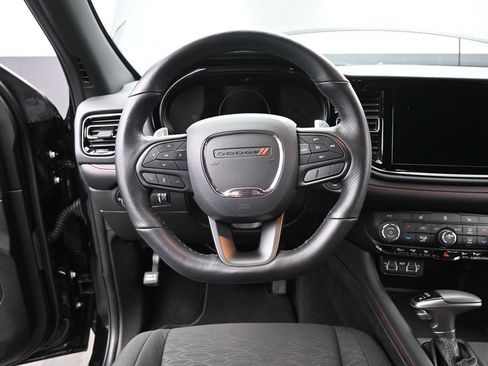 Used 2025 Dodge Durango GT image 29