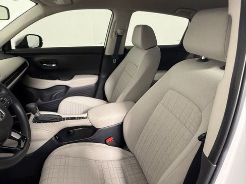 Used 2024 Honda HR-V LX image 28