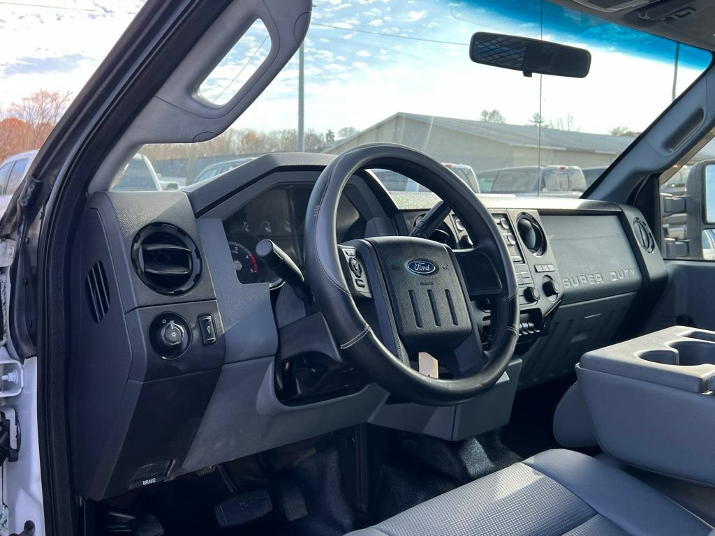 Used 2012 Ford F450 XL w/ XL Value Pkg RWD image 12