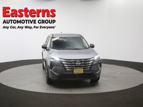 Used 2024 Nissan Rogue S AWD/4WD image 53