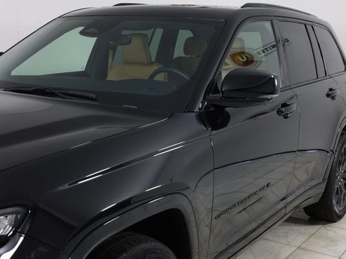 Used 2024 Jeep Grand Cherokee Summit w/ High Altitude Package AWD/4WD image 51