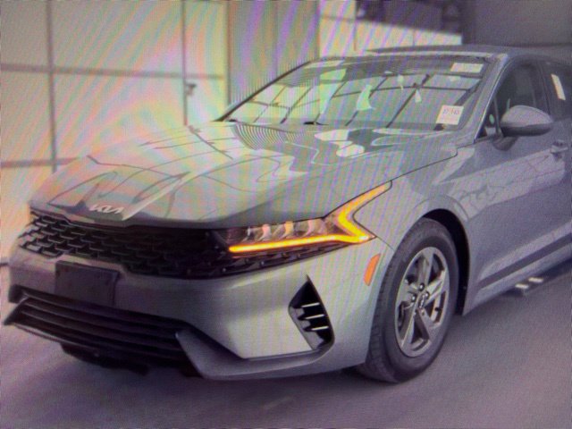 Used 2022 Kia K5 LXS FWD image 4