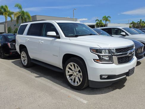 Used 2019 Chevrolet Tahoe LT AWD/4WD image 2