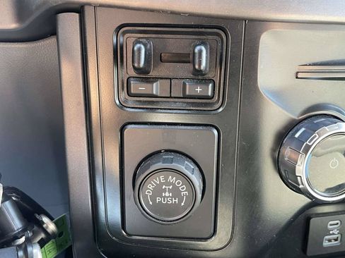 Used 2024 Ford F150 XLT w/ Tow/Haul Package RWD image 23